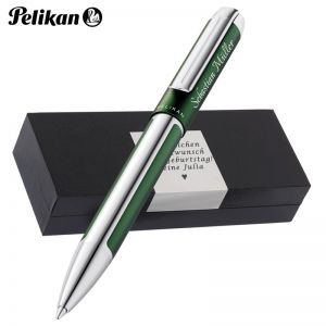 Personalisierter Pelikan Kugelschreiber Pura® K40 Deep Greeen | Aluminium | Drehmechanik | Personalisierte Geschenkobox 